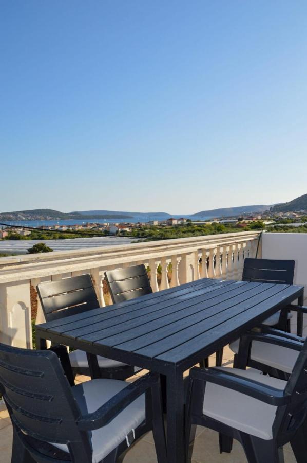 Apartment Blanka With A Beautiful View Of تروغير المظهر الخارجي الصورة